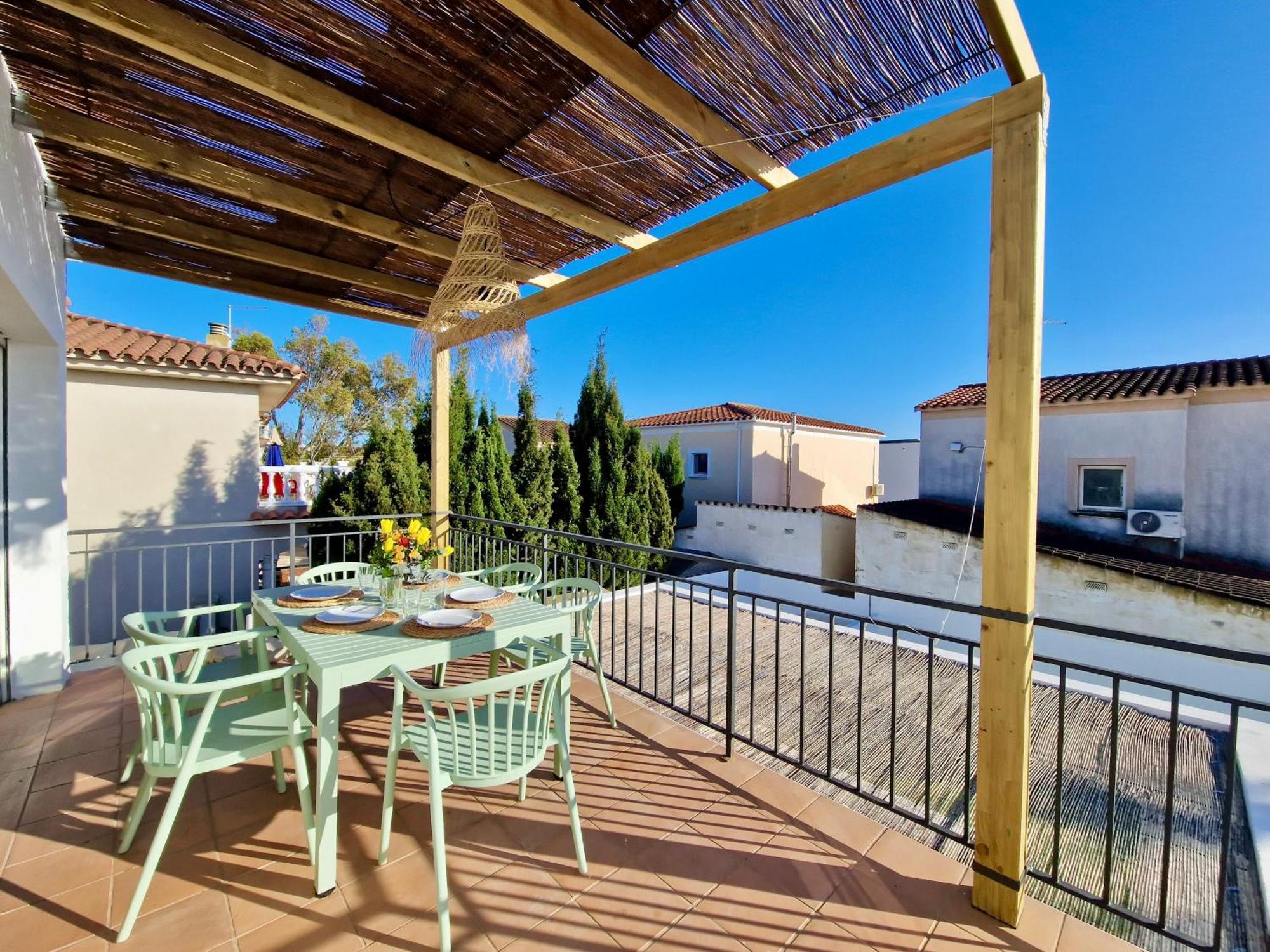 Gorgot P1 I Apartamento Con Terraza Y Piscina Comunitaria Cerca De La Playa إمبوريابرافا المظهر الخارجي الصورة