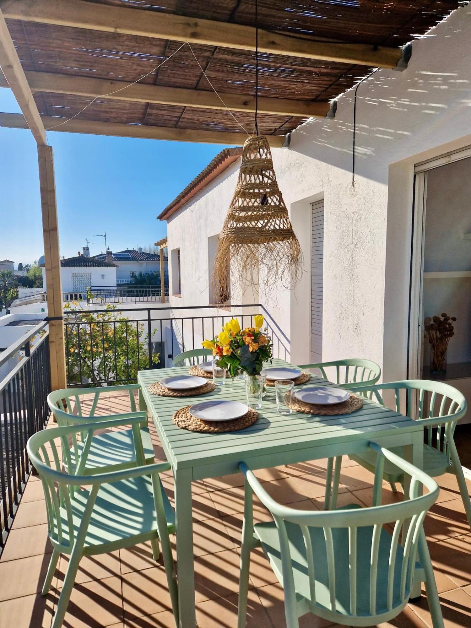 Gorgot P1 I Apartamento Con Terraza Y Piscina Comunitaria Cerca De La Playa إمبوريابرافا المظهر الخارجي الصورة
